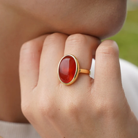 Bague en cornaline plaquée or, style vintage, pierre précieuse orange, pour femme, bijou artisanal.