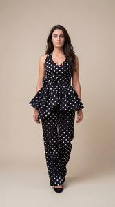 Elegante Conjunto Coordinado de Verano para Mujer con Estampado de Puntos Negros, Top y Pantalón de Crepé Ligero y Fluido, Proveedor - Product Image 2