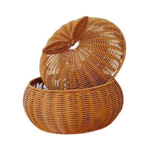 Cesta de Mimbre Hecha a Mano con Tapa para Almacenamiento Decorativo y Accesorios para el Hogar - Product Image 6