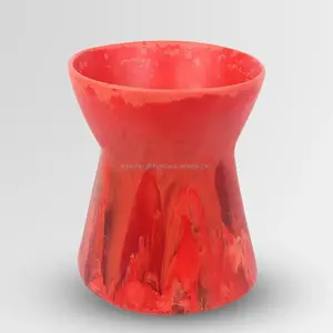 Jarrón de Resina Brillante de Lujo Estilo Japandi Moderno, Diseño de Remolino Rojo y Aqua, Duradero y Elegante, Jarrón de Mesa, Nueva Llegada - Product Image 1