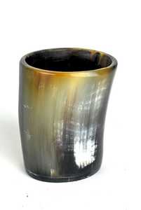 Vaso Ecológico Hecho a Mano de Cuerno de Búfalo, Vaso Rústico Premium de Cuerno Natural para Restaurantes, Hoteles, Bares y Uso Doméstico - Product Image 2
