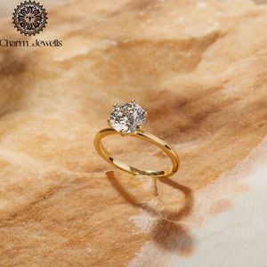 Bague de Fiançailles et d'Éternité Classique pour Femme Charm_Jewells en Argent Plaqué Or Rose 18K avec Moissanite Taille Coussin et Sertissage à Griffes IGI - Product Image 1