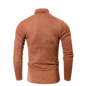 Camiseta de compresión ultraligera para fútbol, diseñada para entrenamiento en el gimnasio, entrenamiento de fútbol y correr, con rendimiento de absorción del sudor. - Product Image 2