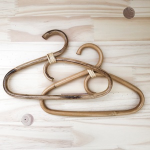Handcrafted in Vietnam cheap price hanger sustainable rattan cane hangers for <b>displaying</b> clothes - Product Image 1