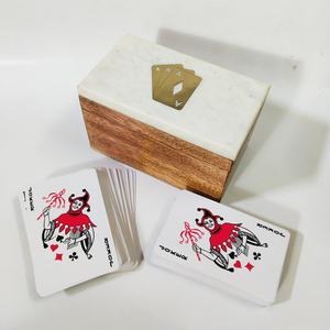 Fournisseur en gros de boîtes en résine de qualité supérieure pour jeux de cartes, boîte à autocollants brillante pour le rangement des jeux de poker - Product Image 1