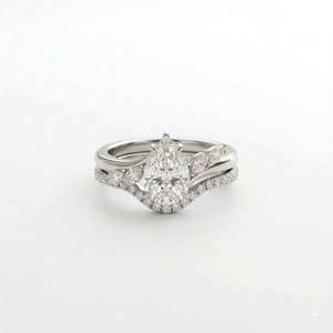 Ensemble de bagues de mariage en or jaune 14 carats avec diamant de laboratoire en forme de feuille de vigne, bague de fiançailles en diamant poire et bague d'accentuation marquise - Product Image 4