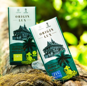 Barre de chocolat noir au nectar de noix de coco 72% cacao pour des collations saines, chocolat en gros avec emballage personnalisé en boîte cadeau - Product Image 3