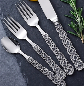 Ensemble de couverts en acier inoxydable avec poignée de style croisé pour la maison, la cuisine, le restaurant, la table à manger et l'usage quotidien - Product Image 3