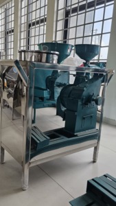 Highly Recommended Spice and <b>Herb</b> <b>Grinder</b> Machine with Motor 220V 50KG/H Capacity for Easy Powder Making - Product Image 3