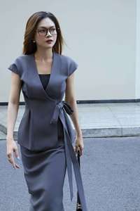Blusa Elegante de Oficina y Estilo Casual KA02 con Cuello en V, para Mujer, Estilo Vietnamita, con Lazo en la Cintura, de Alta Calidad - Product Image 4
