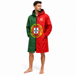 Chaqueta Larga Impermeable con Capucha y Forro Polar Sherpa, Diseño Personalizado por Sublimación, Bandera de Portugal, Venta al Por Mayor de Fábrica OEM - Product Image 1