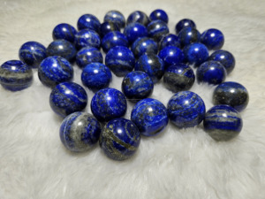 Esfera de lapislázuli a granel de calidad superior, Mini Bola de piedras preciosas pulida de alto grado de 30mm para meditación Feng Shui-decoración de regalo - Product Image 2