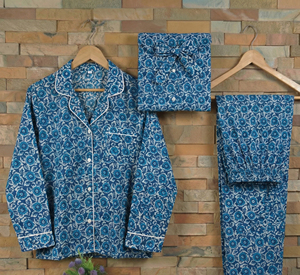 Ensemble de pyjama pour femme en coton tissé thermique indigo imprimé à la main, doux et respirant, vente en gros Inde - Product Image 1
