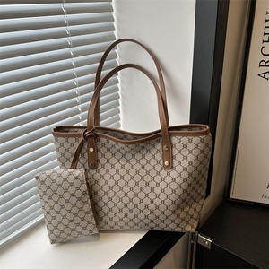 Sac messager pour femme en cuir véritable fait main, rétro, bandoulière, fermeture éclair sécurisée, motif losanges, logo, durable, décontracté, voyage - Product Image 6
