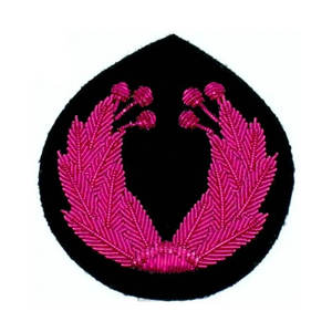 Parches Clásicos de Silicona con Cuentas para Gorras, Insignias Cosidas a Mano, Escudos de Bullion Hechos a Mano para Uniformes - Product Image 3