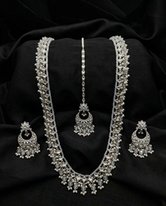 Lucentarts Jewellery Women's Antique Gold Plated Zircon <b>Beaded</b> Long Necklace Earring <b>Set</b> MaangTikka Traditional Wedding Gift - Product Image 3