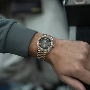 Reloj de Lujo de Edición Limitada con Correa de Acero Inoxidable de Alta Calidad para Hombre, Estilo Hip Hop, Esfera Negra Antigua con Diamantes - Product Image 3