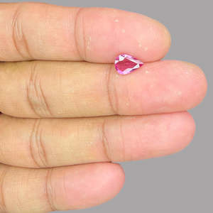 ทัวร์มาลีนรูเบลไลต์ธรรมชาติ 0.75 กะรัต พลอยเม็ดเดี่ยว - Product Image 2