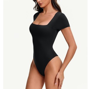 Precio de fábrica: Body de mujer morado con cuello cuadrado, manga corta, control de abdomen, sin costuras, ajuste ceñido, transpirable, OEM ODM - Product Image 6