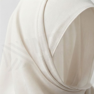 Women Solid Color Chiffon Hijab Breathable Daily Wear Islamic Scarf Shawl - Product Image 4