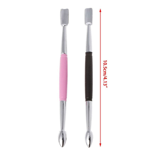 KAAMIR INSTRUMENTS Empujador de Cutículas Profesional de Doble Punta y Doble Uso, de Acero Inoxidable con Mango de Goma y Espátula Plana - Product Image 2