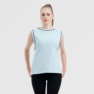 Débardeurs de sport personnalisés pour femme, coupe ajustée, sans manches, respirants, pour la gym, le yoga et le fitness, OEM 2026 - Product Image 5