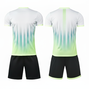 Ensemble de maillot de football pour homme, couleur dégradée, manches courtes, col rond, respirant, anti-transpiration, séchage rapide, polyester, vêtements de sport - Product Image 5