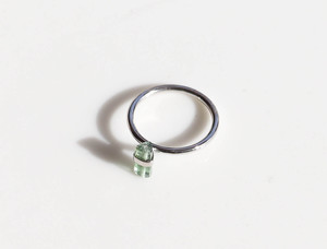Natural Rough Green Tourmaline Bar Vertical Gemstone Ring in 925 Silver Artisan Jewelry - Product Image 4