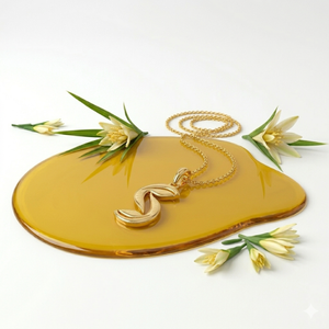 High Quality Kewra Absolute Oil for Scented Product Formulations, <b>Perfume</b> Blending and Aromatic Industry Applications Worldwide - Product Image 1