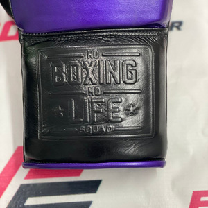 ชุดฝึกซ้อมมวยแบบกำหนดเองสองสี ดีไซน์ล่าสุด No Boxing No Life ประกอบด้วยนวมมวยแบบผูกเชือก หมวกป้องกันศีรษะ และอุปกรณ์ป้องกันอวัยวะเพศ - Product Image 6