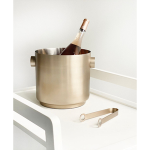 Cubo de vino de acero inoxidable al por mayor con asas, enfriador de champán de metal pulido para el hogar, bar, restaurante y eventos. - Product Image 3