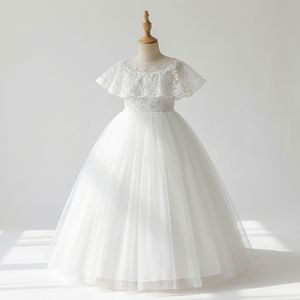 Robe de mariée de luxe blanche en dentelle avec cape, pour demoiselle d'honneur, épaules à plumes, style princesse, longue robe de soirée, vente en gros - Product Image 1