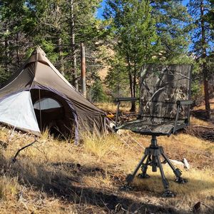 Sedia da Patio Girevole Pieghevole a 4 Gambe Regolabile - Product Image 3