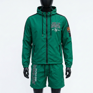 Conjunto Corto de Chaqueta Cortavientos y Pantalones Cortos para Hombre, en Poliéster Taslon Verde, con Capucha, Paneles en Contraste y Logotipo Personalizado - Product Image 1