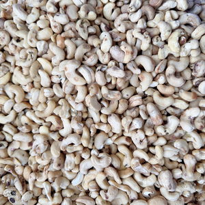 Factory Direct Cashew Kernels SK1, SK2, SK3 Cashew <b>Nuts</b> SK Kernel <b>Nuts</b> Kaju SANTIGO FREE Tax Origin Vietnam - Product Image 1