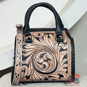 Bolsos de Viaje Pequeños de Cuero Floral Repujado Hechos a Mano de Primera Calidad, Bolsos de Mano Cruzados Compactos de Cuero Genuino de Lujo para Gimnasio y Viajes - Product Image 1