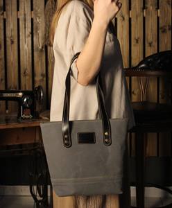 Sac fourre-tout en cuir et toile grande capacité, sac à bandoulière, sac de voyage, sac de travail, sac de shopping, durable, vintage, broderie ouverte LCTB-0025 - Product Image 3