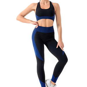 Ensemble de yoga floral pour femme 2026 de haute qualité – Leggings taille haute et crop top dos nageur – Tenue de sport deux pièces en Spandex et Polyester - Product Image 4