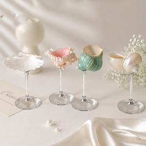Centre de table de mariage côtier de luxe en verre et coquillages naturels décoratifs - Product Image 2
