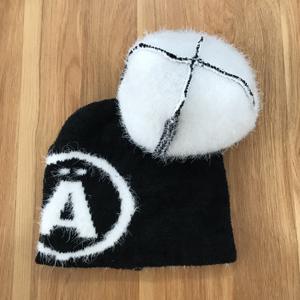 Bonnets en acrylique élégants avec logo personnalisé imprimé, broderie 3D, respirants, imperméables, coupe classique, décontractés, pour l'hiver, chauds, pour hommes - Product Image 3