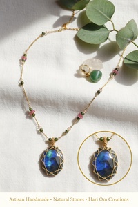 สร้อยคอจี้โลหะผสมแพลตตินั่มชุบสีน้ำเงินประดับคริสตัลบำบัดทรงเหลี่ยมสไตล์โบโฮพร้อมลูกปัดทำมือ - Product Image 5