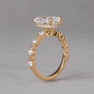Anillo de Diamante Cultivado en Laboratorio con Corte de Pera Personalizado de Fábrica 3CT, Proveedor de Oro de 14K - Product Image 1