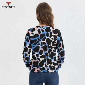 ซื้อเสื้อสเวตเชิ้ตคอกลมโอเวอร์ไซส์สำหรับผู้หญิงแบบขายส่ง พิมพ์โลโก้ตามสั่ง ผ้าฝ้าย 100% ระบายอากาศได้ดี สีและขนาดตามสั่ง สำหรับฤดูใบไม้ร่วง - Product Image 2