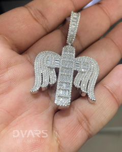 Pendentif Croix Aile d'Ange en Moissanite, Pendentif Croix Bling Glacé, Pendentif en Argent 925, Style Hip-Hop, Passe le Testeur de Diamant - Product Image 2