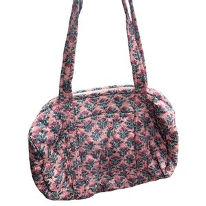Bolso de lona pequeño KnnottedEarth con estampado a mano, acolchado de algodón, estilo bohemio, para viaje de fin de semana, con cierre de cremallera, hecho a mano, étnico, para pasar la noche - Product Image 1