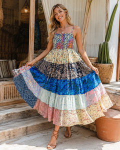 Robe longue d'été pour femme en soie recyclée, style spaghetti et patchwork, pour les fêtes et le quotidien - Product Image 3