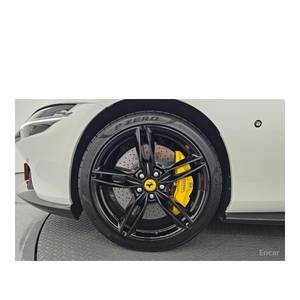 Ferrari Roma 3.9 2024, 4.179 km, Volante a la Izquierda, Edición Limitada, Modelo 2024/1 - Product Image 5