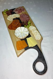 Planche à découper en bois et résine écologique avec poignée, compatible lave-vaisselle, pour couper légumes, fruits, viande, fromage, pain, usage quotidien en cuisine - Product Image 5