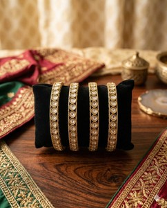 White Alloy Moon Design Kundan Stone Gold Plated <b>Bangle</b> <b>Set</b> Traditional Choodi Luxury Bridal Wedding Accessories Classic Indian - Product Image 4