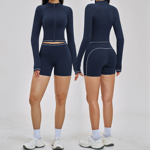 Ensemble de yoga uni pour femme, short taille haute, crop top à manches longues avec fermeture éclair sur le devant, sans couture, 2 pièces, tenue d'entraînement en Spandex et Polyester - Product Image 3